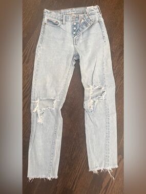 Levi’s Light Wash Distressed High-Rise Button-Fly Jeans
